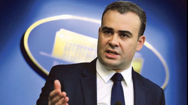 Darius Vâlcov, noul consilier al premierului, audiat în dosarul în care e acuzat de luare de mită