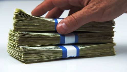 Plata defalcată a TVA, obligatorie doar pentru firme ce lucrează cu statul. Pentru restul, opţional