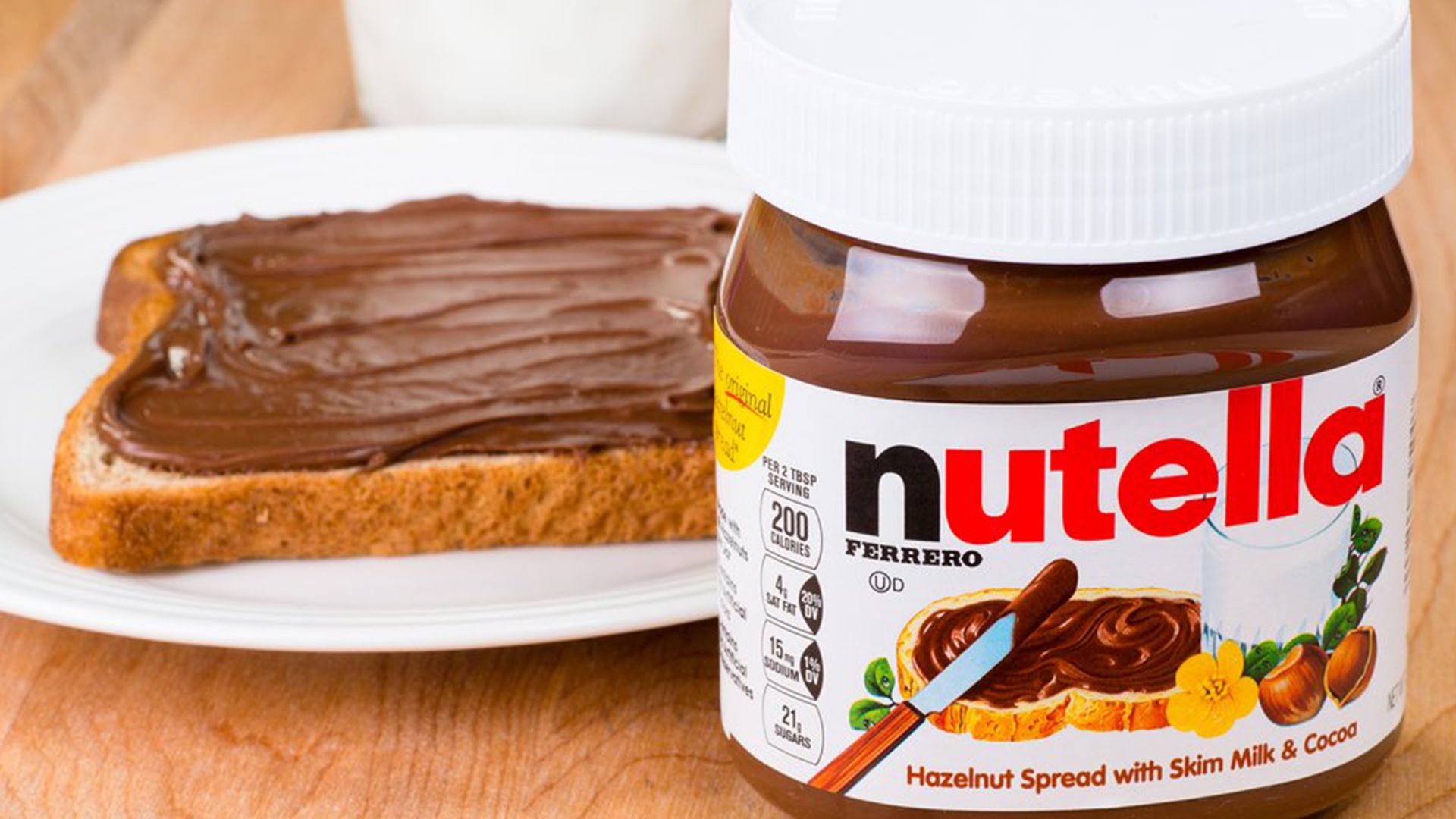 Ce conţine, de fapt, un borcan de Nutella. Care este ingredientul cancerigen din compoziţie