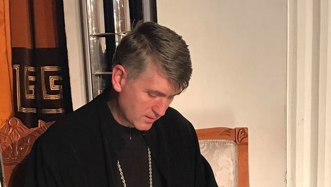 Preotul Cristian Pomohaci, pe mâna procurorilor de la Parchetul General
