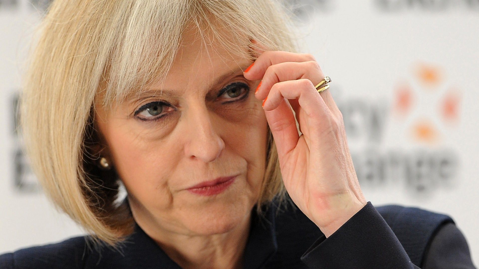 Theresa May nu va demisiona după eșecul în alegeri. Corbyn rămâne ferm pe poziție