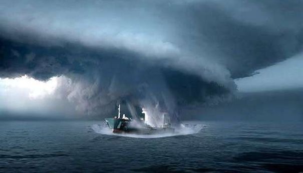 Au găsit în Triunghiul Bermudelor un vapor dispărut acum 90 ani.ŞOC! Au urcat la bord, au văzut că..