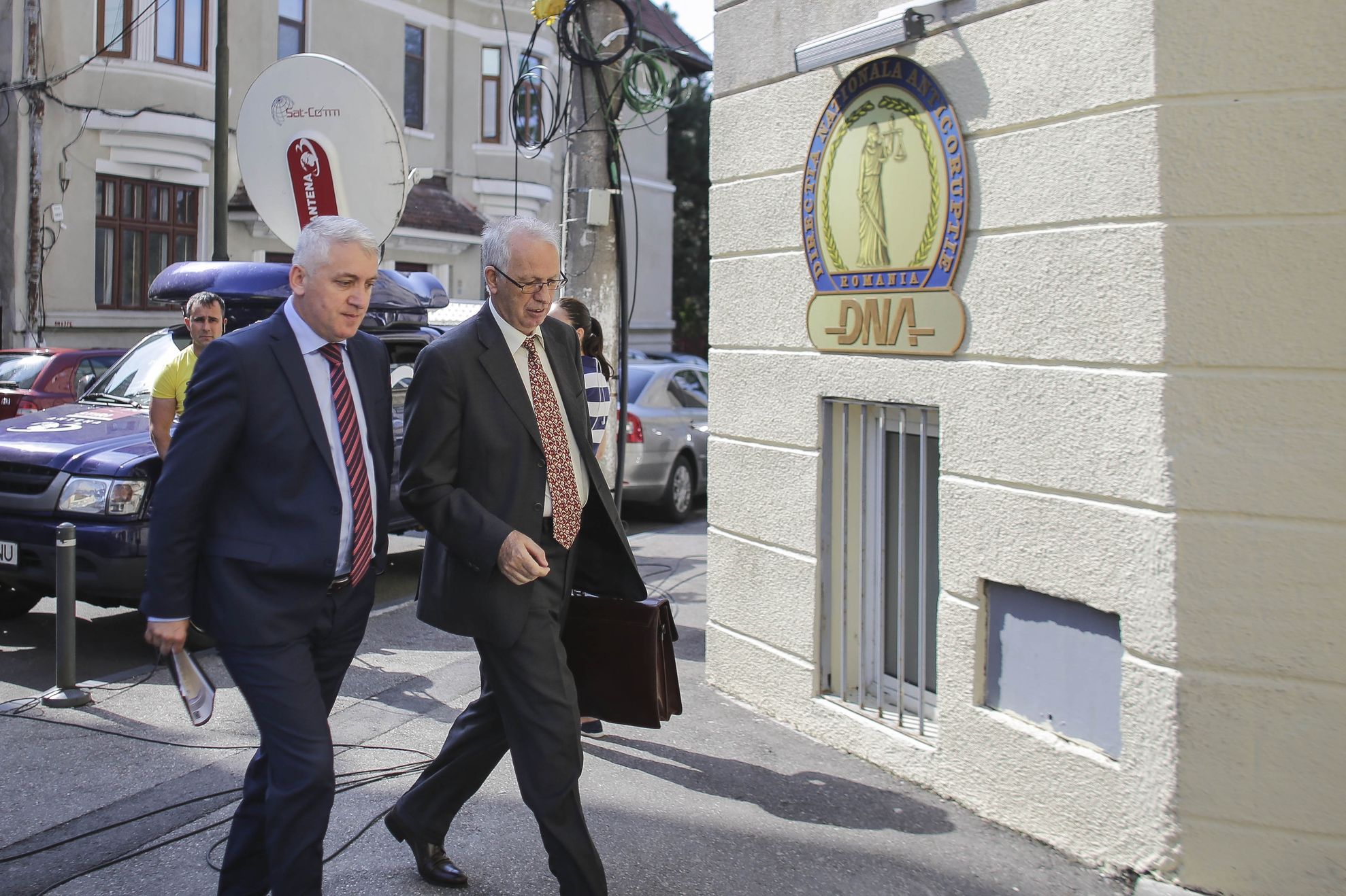 Doi grei ai PSD, audiați de procurorii DNA: Bădălău și Țuțuianu dau explicații în dosare de corupție