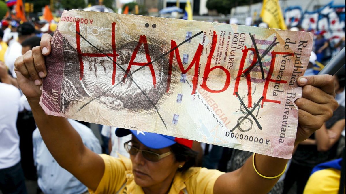 "Marşul foamei" în Venezuela: Poliția a intervenit cu gaze lacrimogene și gloanțe de cauciuc
