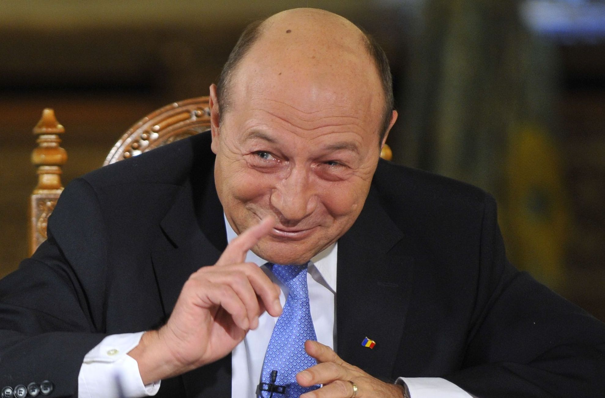 Băsescu: Dragnea, "tot mai penibil". Dă "indicații prețioase" PSD, dar nimeni nu-l bagă în seamă