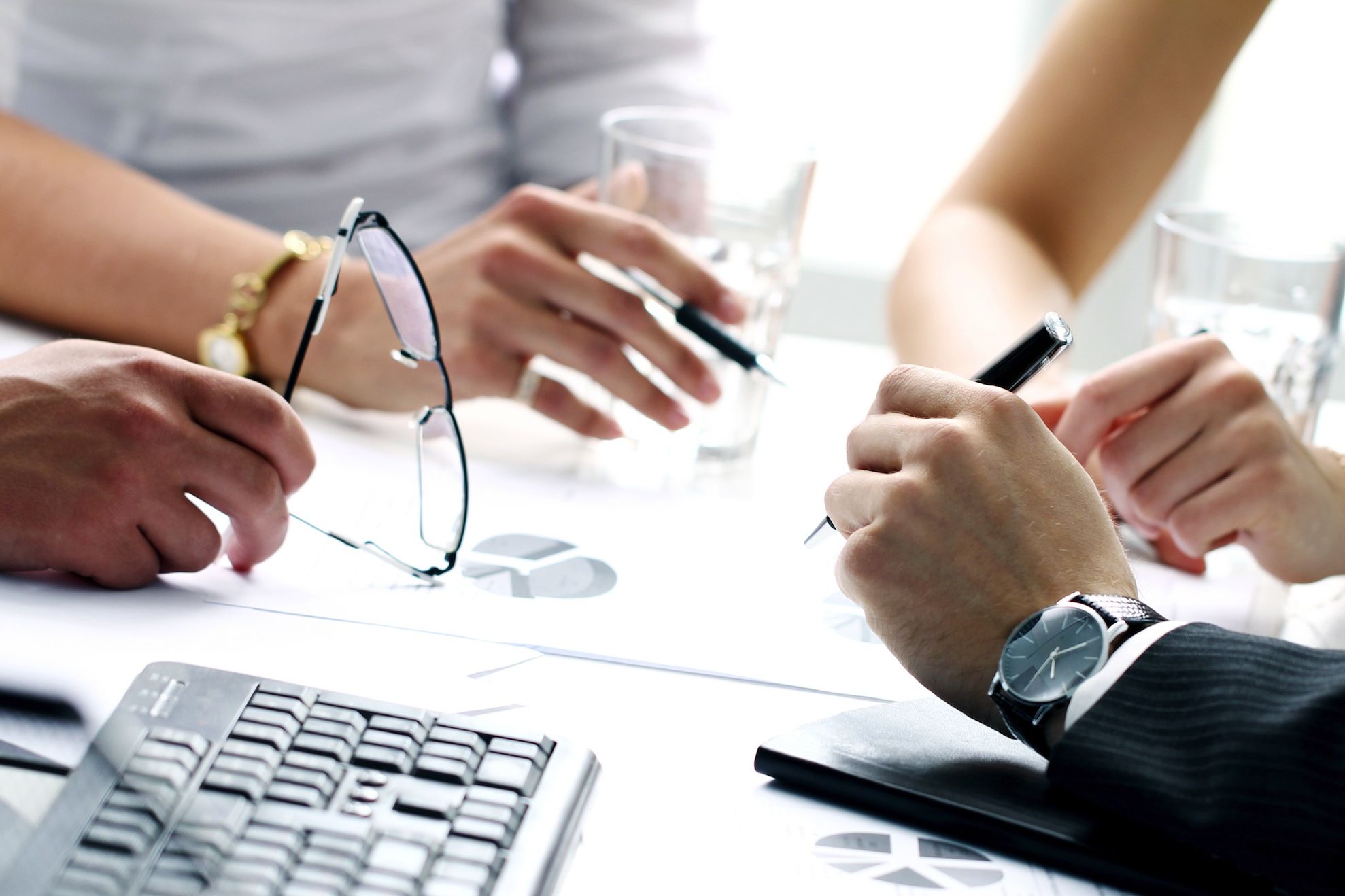 Lupta anticorupție din România, ținta unui contract de consultanță între englezi și americani