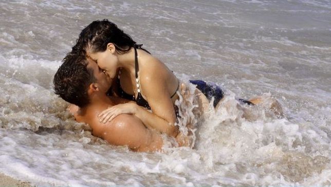 Ce se întâmplă cu cei care fac sex în concediu? Răspunsul fabulos al unui sexolog