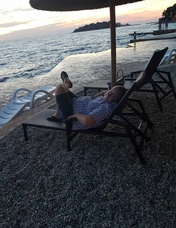 Politicienii, la munte şi la mare. Ce destinaţii de vacanţă au ales parlamentarii