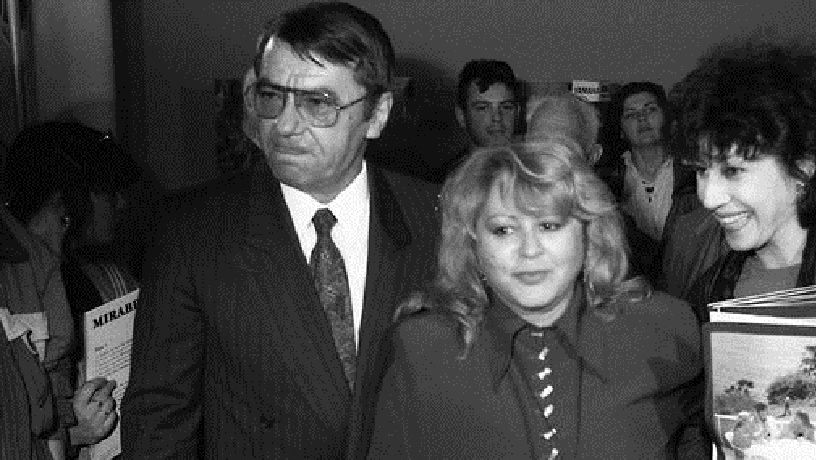 Îndrăgita cântăreață Mirabela Dauer, una dintre vocile de aur ale României, a împlinit 70 de ani