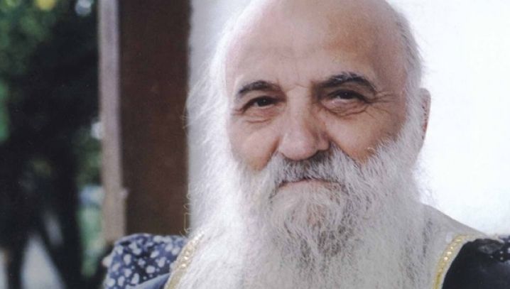 Profeţia părintelui Argatu: Jumătate de Bucureşti, sub dărâmături, jumătate în picioare, dar PUSTIU