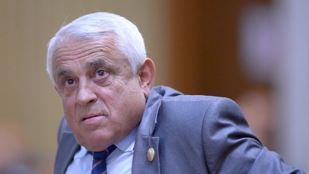 Mihai Tudose, ironic, despre Petre Daea: După ce a terminat tot cu oaia, a ajuns la ambalaj. La lână
