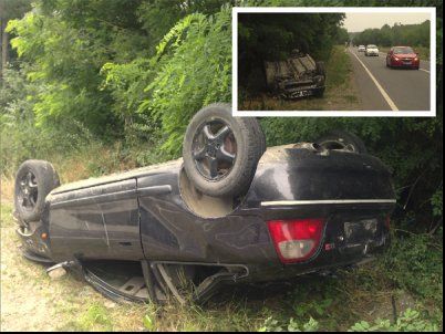 Ce a făcut şoferul unui bolid de lux din Vaslui, după ce s-a răsturnat. I-a uimit pe poliţişti!
