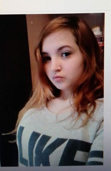 Această adolescentă a dispărut de 10 zile. Ultima dată a vorbit cu sora sa la telefon. Era speriată