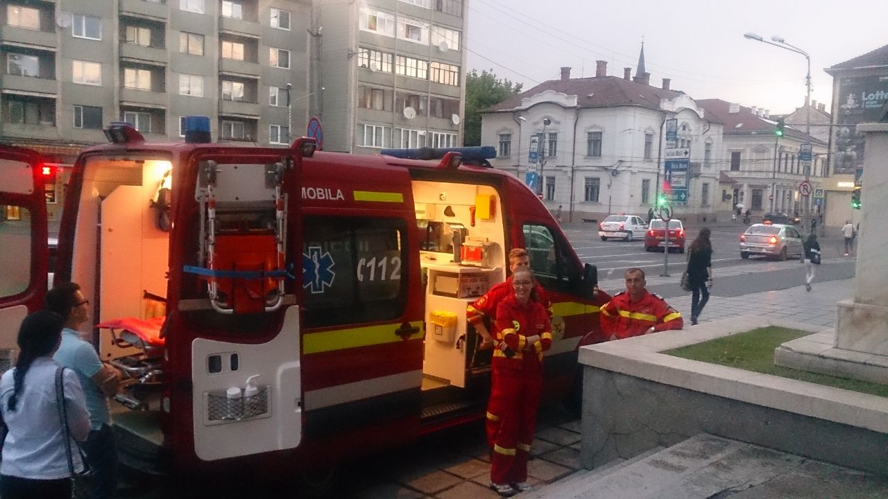 Un şofer din Vaslui a fost călcat de propria maşină