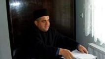 Preot din Sălaj, arestat preventiv după ce a înjunghiat un bătrân