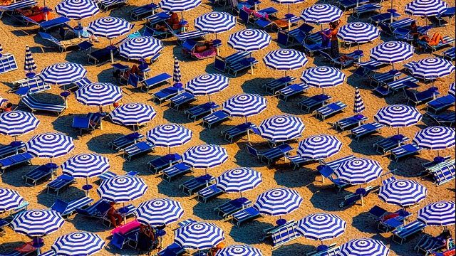 Vremea în weekend. Prognoza meteo pentru toată țara. Când se întorc furtunile 