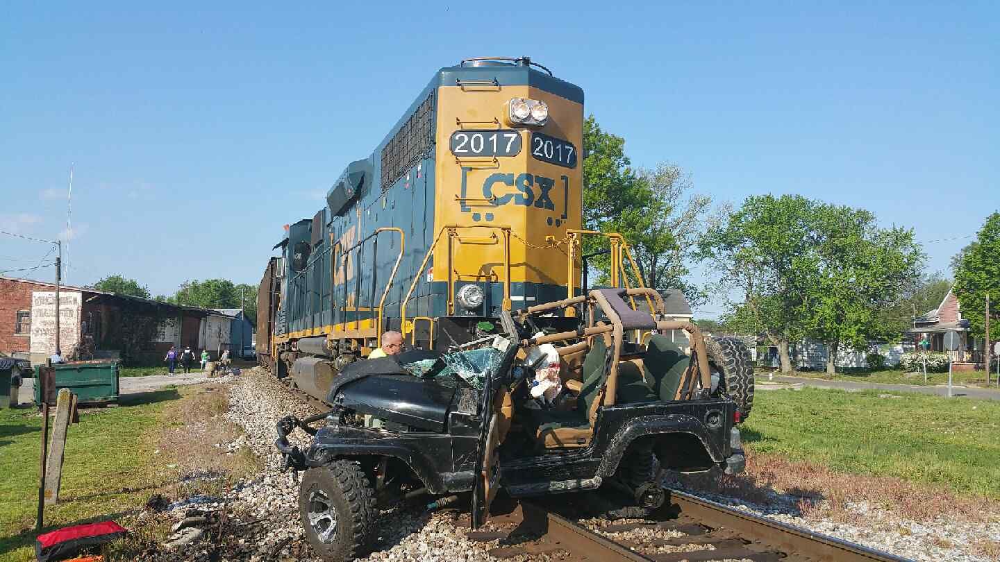 Încă un accident ȘOCANT în Philadelphia: 33 de victime, după ce un tren a spulberat o mașină