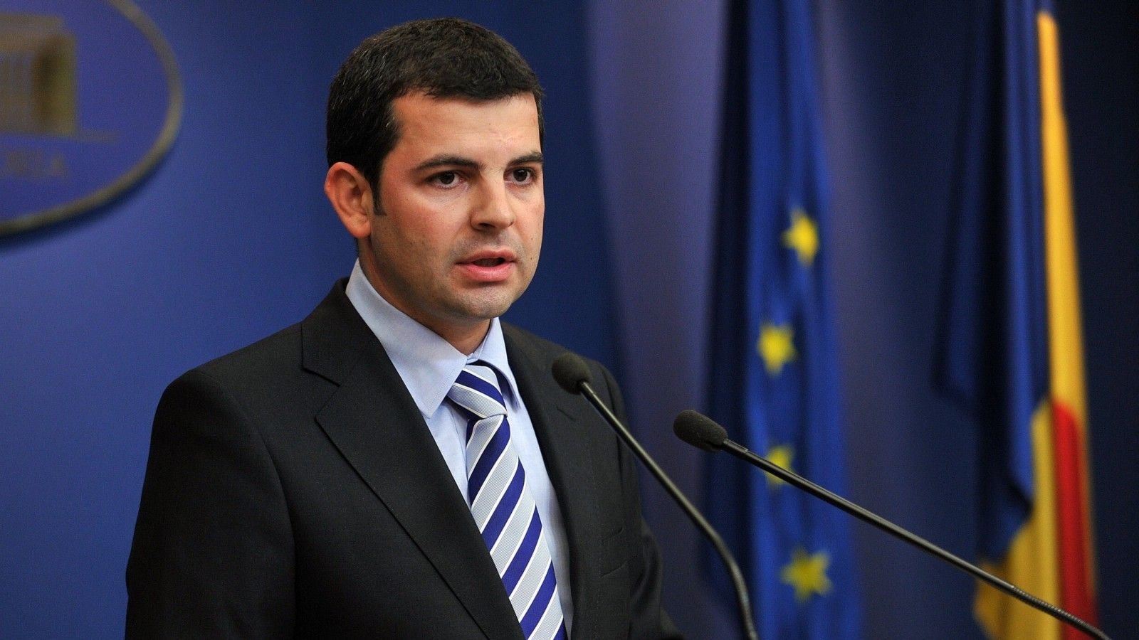 Daniel Constantin avertizează: "Pensiile militarilor vor fi îngheţate pe viaţă!"