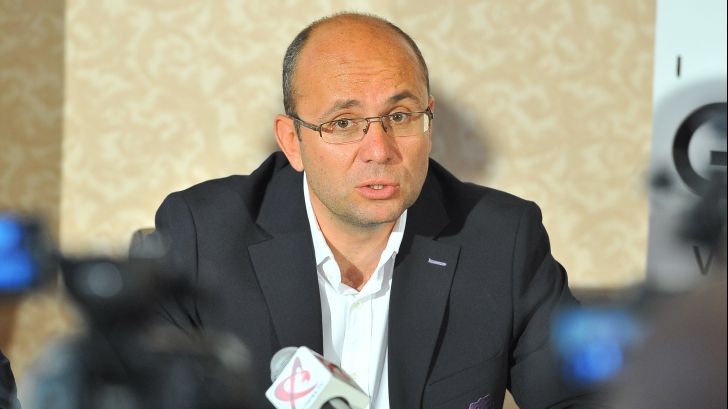 Cozmin Guşă: Generalul Vlad a vrut să facă ceva pentru România. Un om deosebit. Condoleanţe