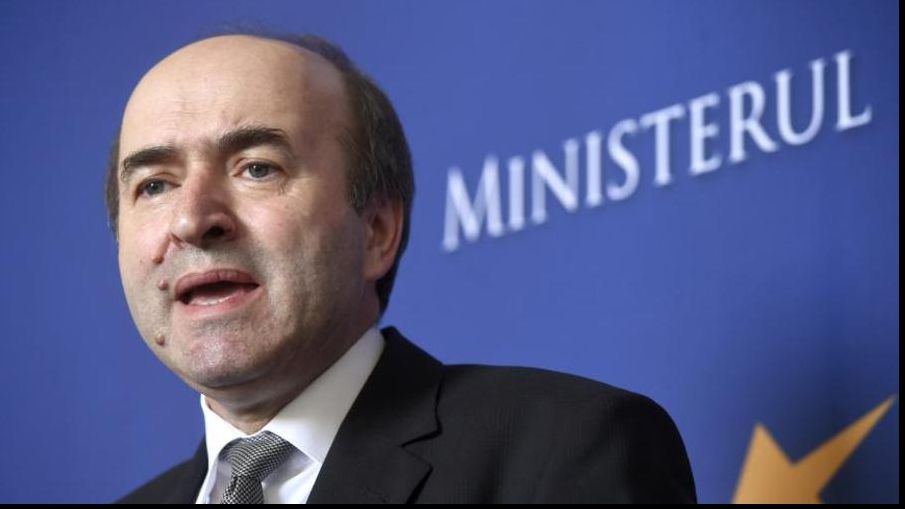 Dispută între procurorul general şi ministrul Justiţiei, după sesizarea Inspecţiei Judiciare