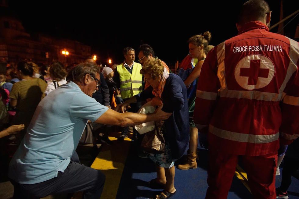 CUTREMURUL din Italia. 2.600 de persoane sunt sinistrate după seism