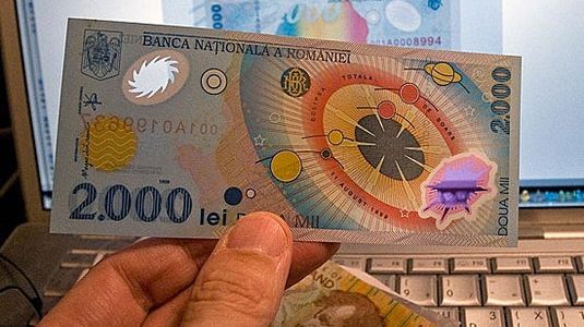 Mai ai acasă bancnote cu eclipsa de soare din 1999? Te poţi îmbogăţi! Iată cât valorează acum