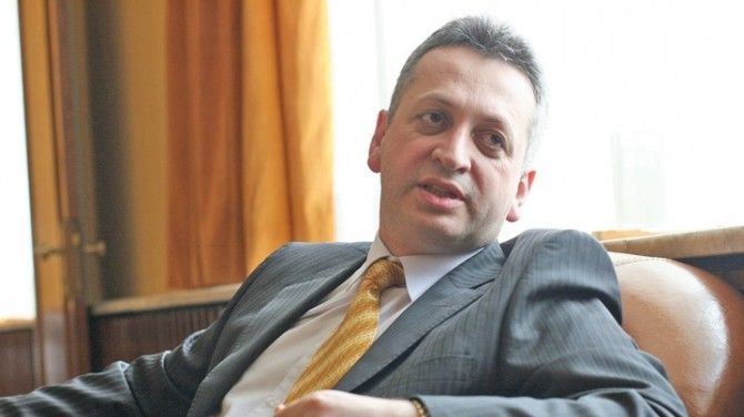 Relu Fenechiu, prima baie de mulţime, după ce a fost eliberat din închisoare