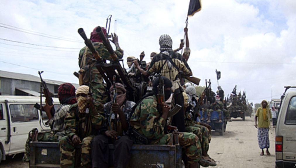 Atac ucigaș în Somalia. Gruparea Al-Shaabab a preluat controlul asupra unui oraș
