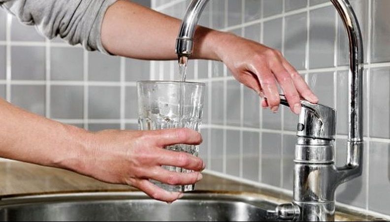 Bacăul, din nou fără apă la robinete. Situație halucinantă în orașul cu 150.000 de oameni