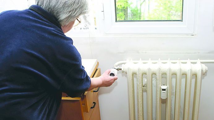 Românii pot solicita ajutorul pentru încălzire. Cererile se depun până în octombrie 