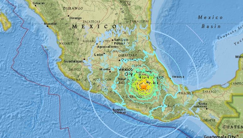 Romanii din Cancun