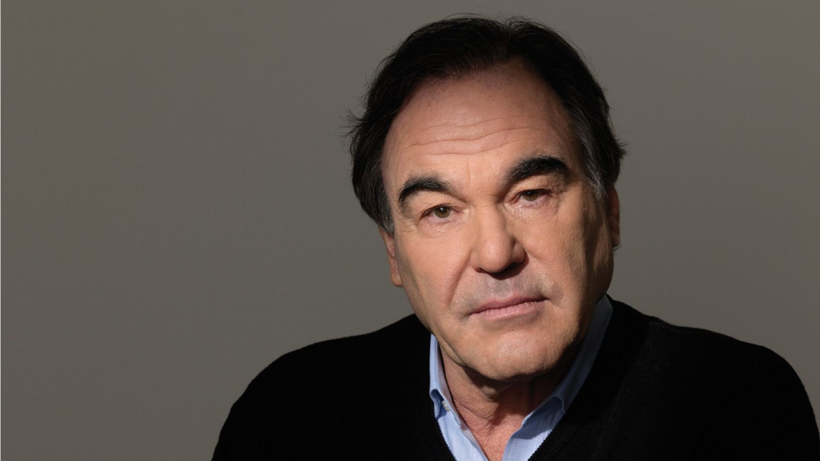 Regizorul Oliver Stone: Statele Unite ale Americii generează haos şi război