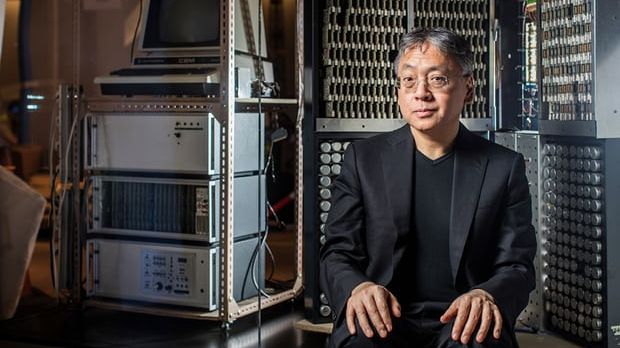 Scriitorul britanic Kazuo Ishiguro a primit premiul Nobel pentru literatură în 2017