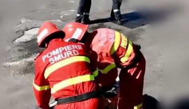 Accident grav în județul Argeș. Mașina de descarcerare, ciocnire cu un autoturism