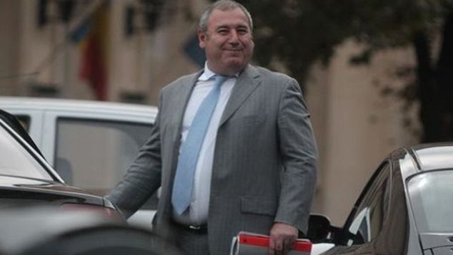 Dorin Cocoş a fost eliberat condiţionat din închisoare. Fostul om de afaceri a părăsit penitenciarul