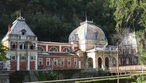 Băile Herculane, o ruină