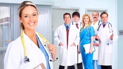 E oficial. Toţi medicii şi profesorii vor putea face asta şi după împlinirea vârstei de 35 de ani