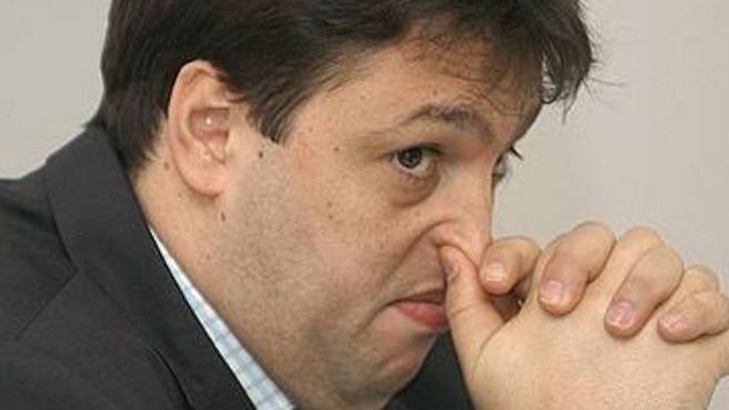 O lege controversată iniţiată de senatorul PSD Şerban Nicolae, votată în Senat