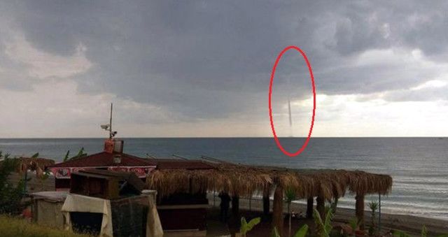 Antalya a fost DEVASTATĂ de o tornadă - imagini dramatice. Pagubele, URIAŞE