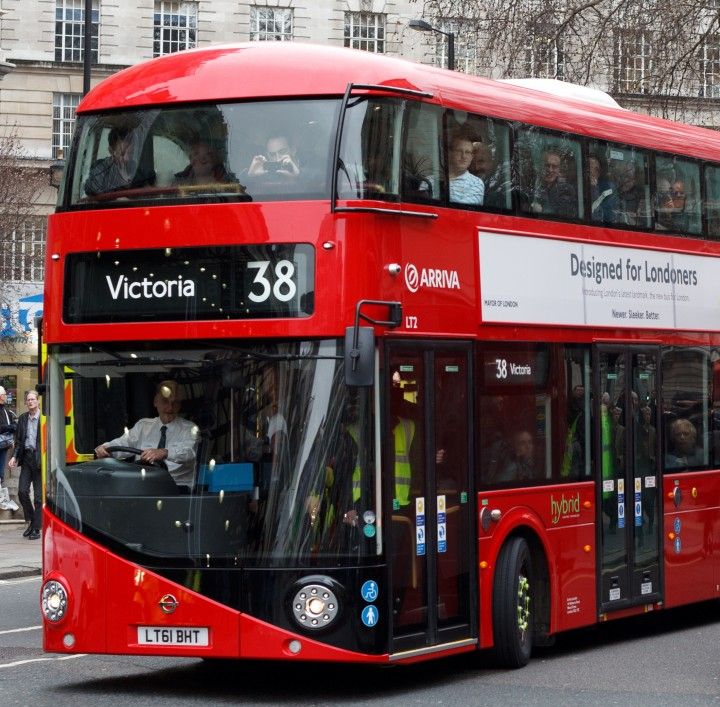 Autobuzele din Marea Britanie, alimentate cu zaț de cafea