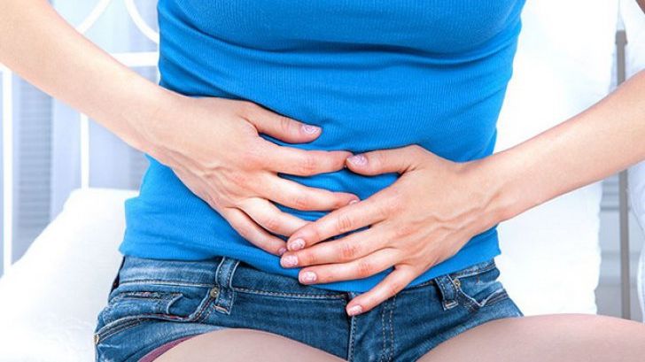 Primul semn care anunţă cancerul de colon. Mergi de urgenţă la medic dacă observi ASTA!