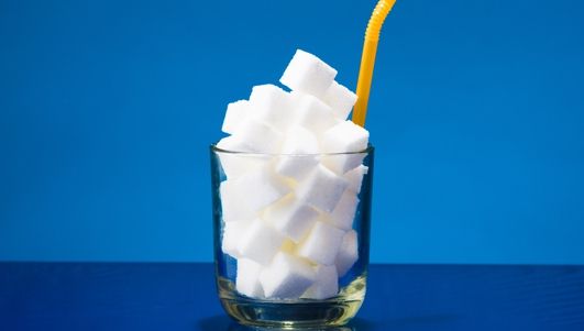 Alimentele care conţin "zahăr ascuns". Vândute ca produse sănătoase, dar sunt extrem de nocive