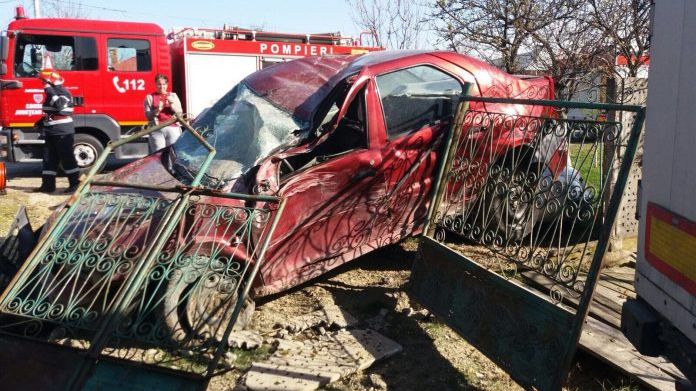 CARAMBOL în județul Giurgiu: 5 mașini au fost implicate