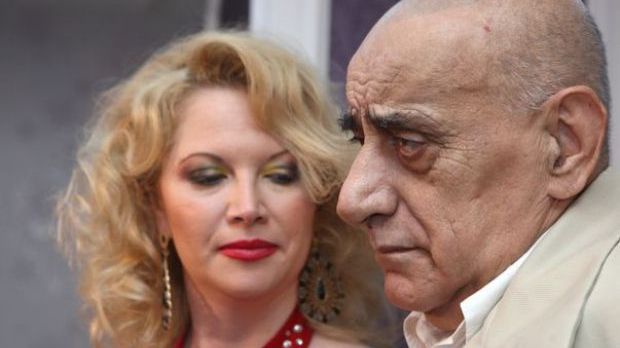 Oana Lis se pregătește să devină văduvă