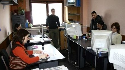 Decizia unui primar, după ce le-a crescut salariile angajaţilor: "O măsură preventivă"