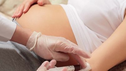 ​Povestea terifiantă a femeii care a fost însărcinată PESTE 12 luni! Cum arăta bebeluşul la naştere
