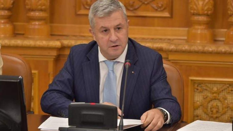 Comisia Iordache se face că lucrează: Amână dezbaterea Codurilor Penale pentru 2 mai