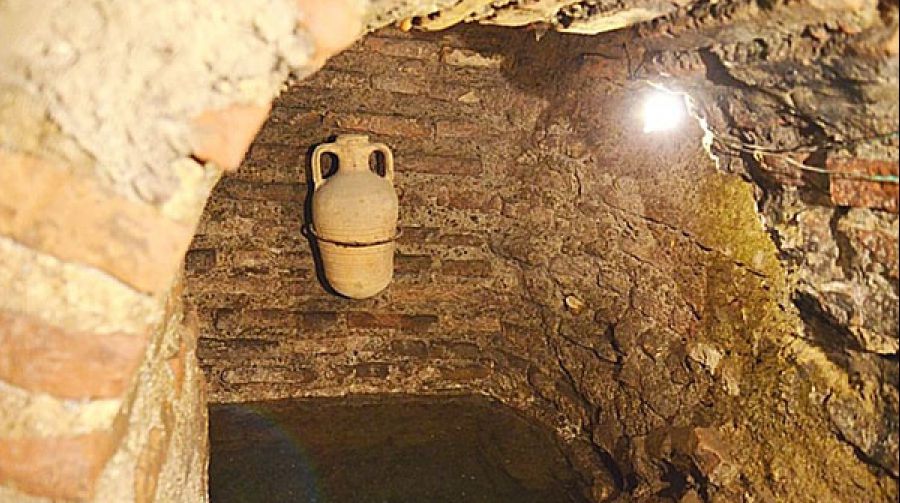 Fântâna secretă de la noi - unică în lume- ce aduce noroc în dragoste dacă bei apă din ea 