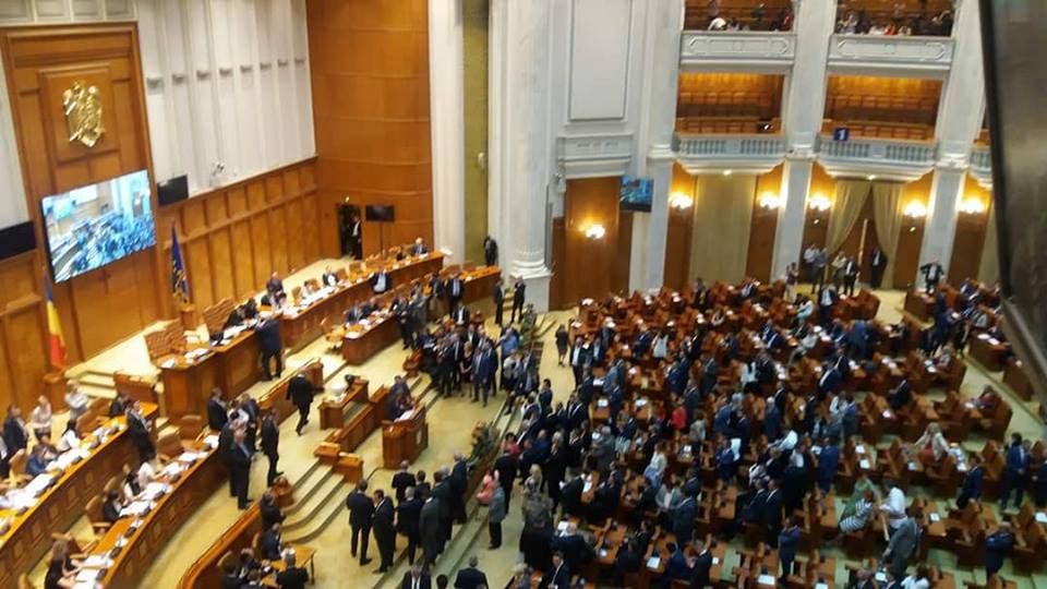 New York Times, despre România: Protestatarii se pregătesc pentru o perioadă tensionată în ianuarie