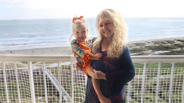 Și-a creat propriul loc de muncă și a devenit MILIONARĂ în dolari. Cum a reușit